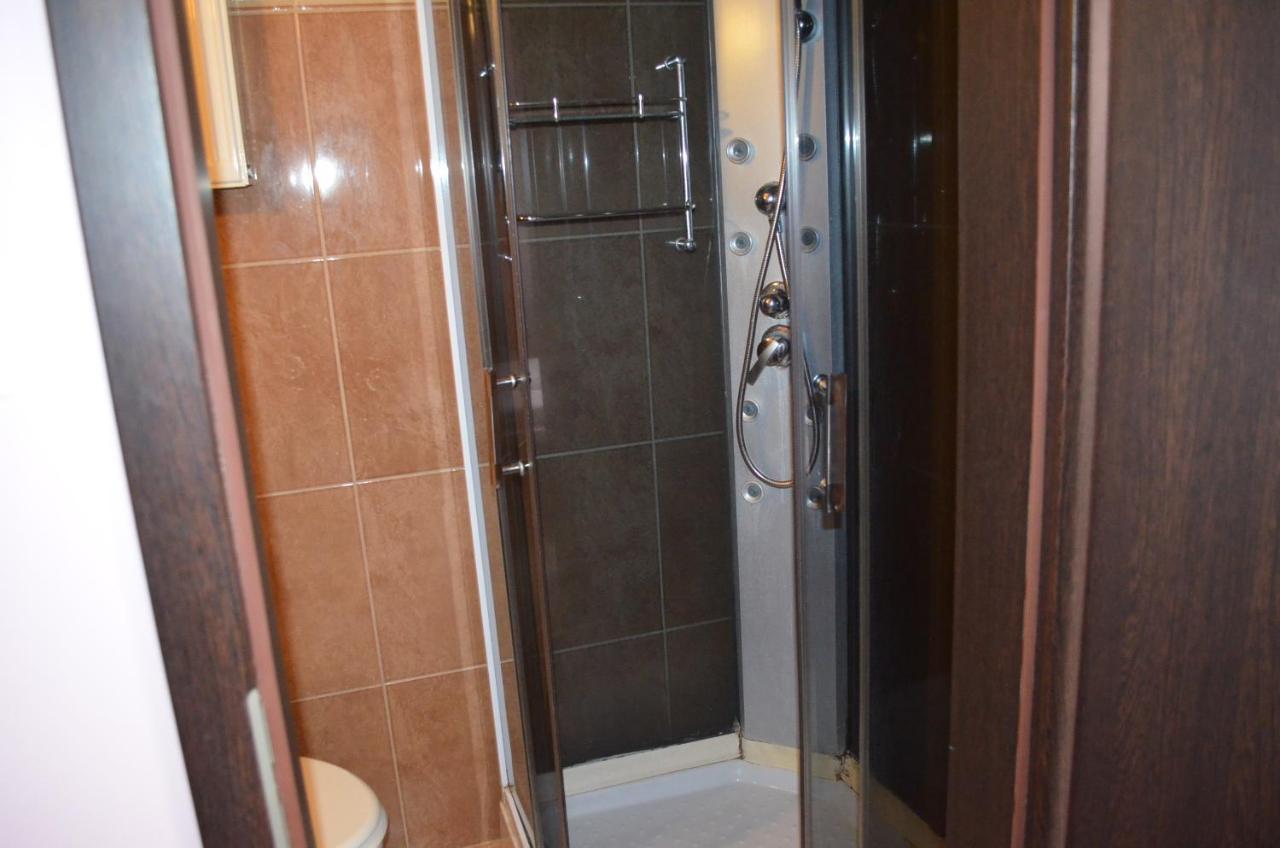 Holdfenyszallas Bed & Breakfast Seghedin Exterior foto