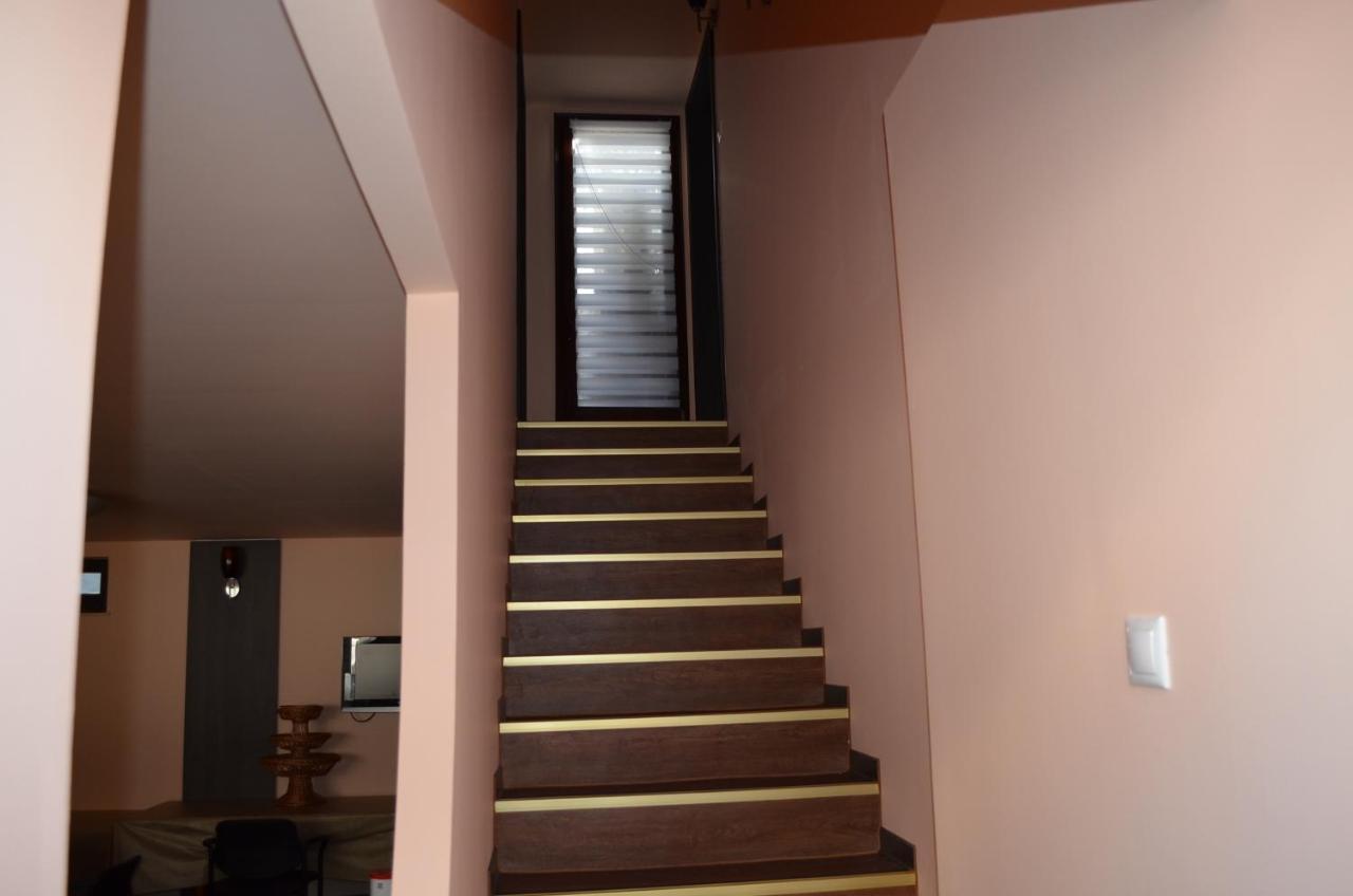 Holdfenyszallas Bed & Breakfast Seghedin Exterior foto