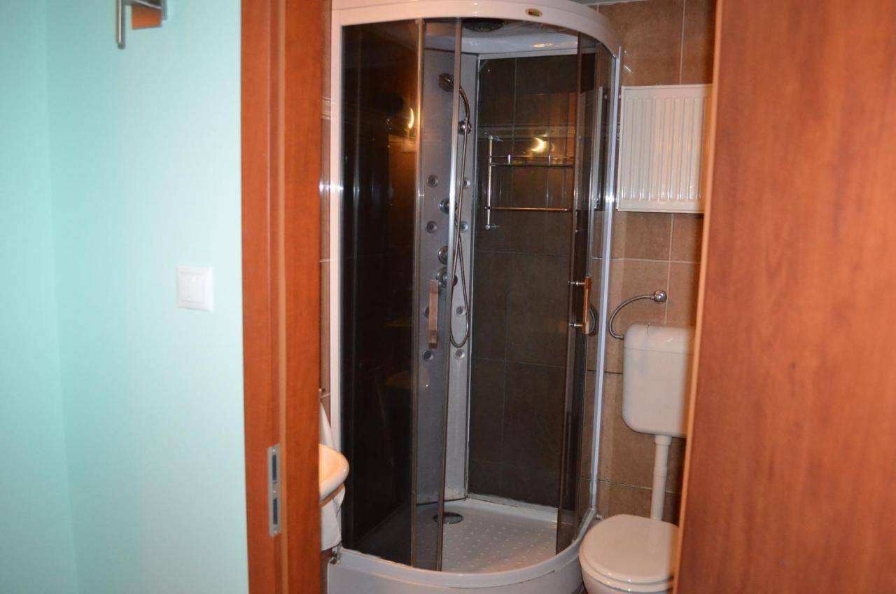 Holdfenyszallas Bed & Breakfast Seghedin Exterior foto