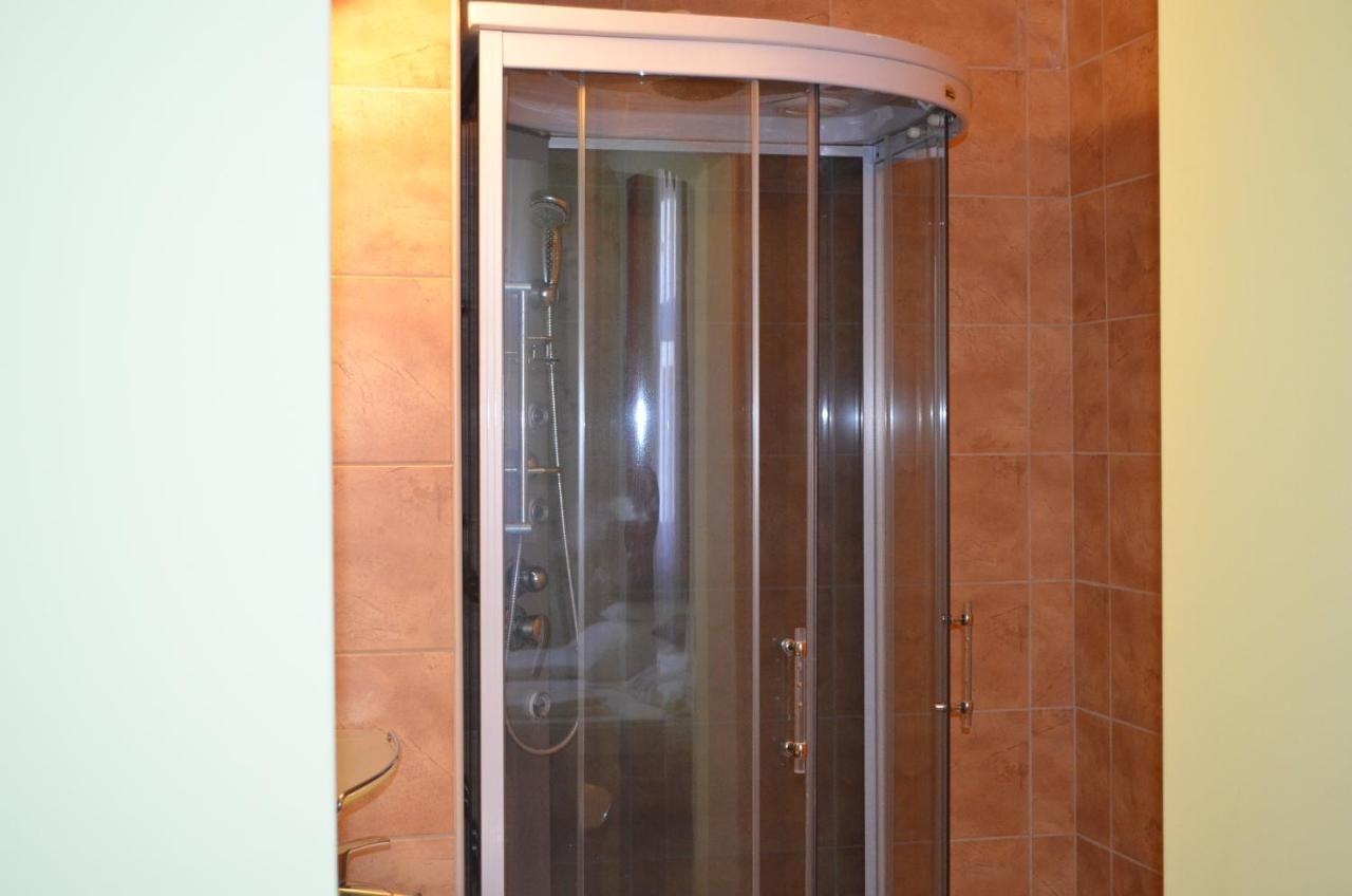 Holdfenyszallas Bed & Breakfast Seghedin Exterior foto