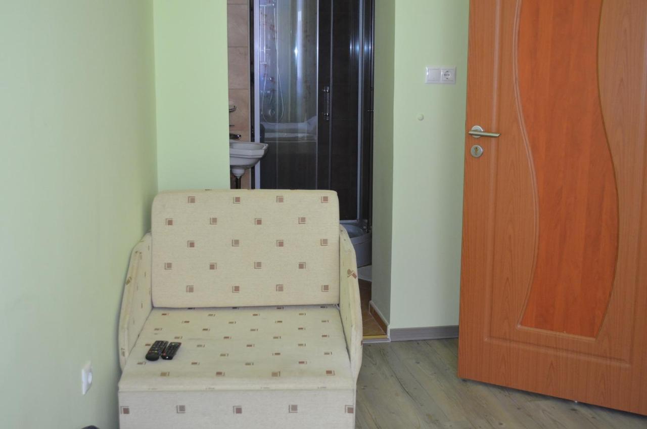 Holdfenyszallas Bed & Breakfast Seghedin Exterior foto
