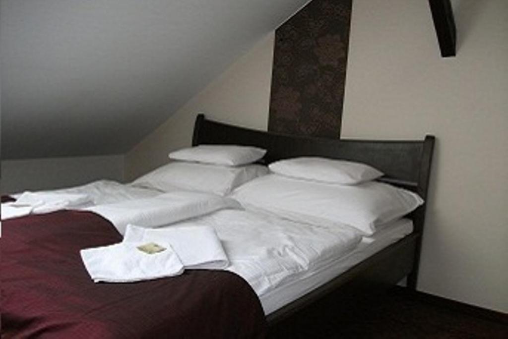 Holdfenyszallas Bed & Breakfast Seghedin Exterior foto